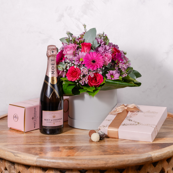 Full Ultimate Bundle gift set with hatbox flowers, Champagne and Chocolates ready for delivery across Ireland